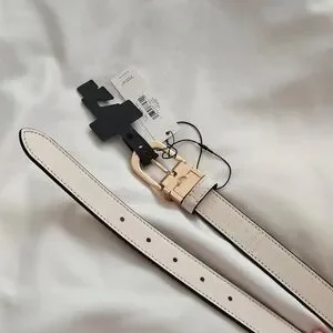 NWT Coach Classic Buckle Cut To Size Reversible Belt 25Mm Sand/Chalk CX057 NEW Coach Classic Buckle Cut To Size Reversible Belt 25 Mm  main image 4